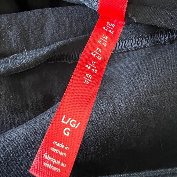 SPANX On The Go Kick Flare Pants Women's Size L Black Crop Black Pull On #20367R - Picture 11 of 13